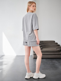 Set de vară de damă tricou + pantaloni scurți Staff me gray oversize
