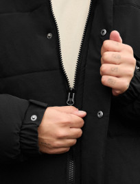 Geacă de iarnă Staff born black