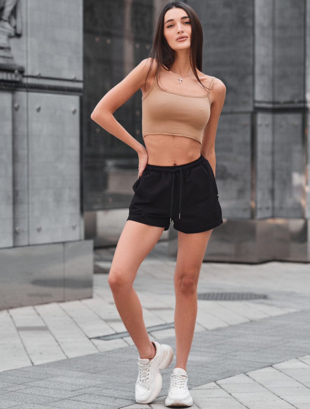 Pantaloni scurți de damă Staff lin black