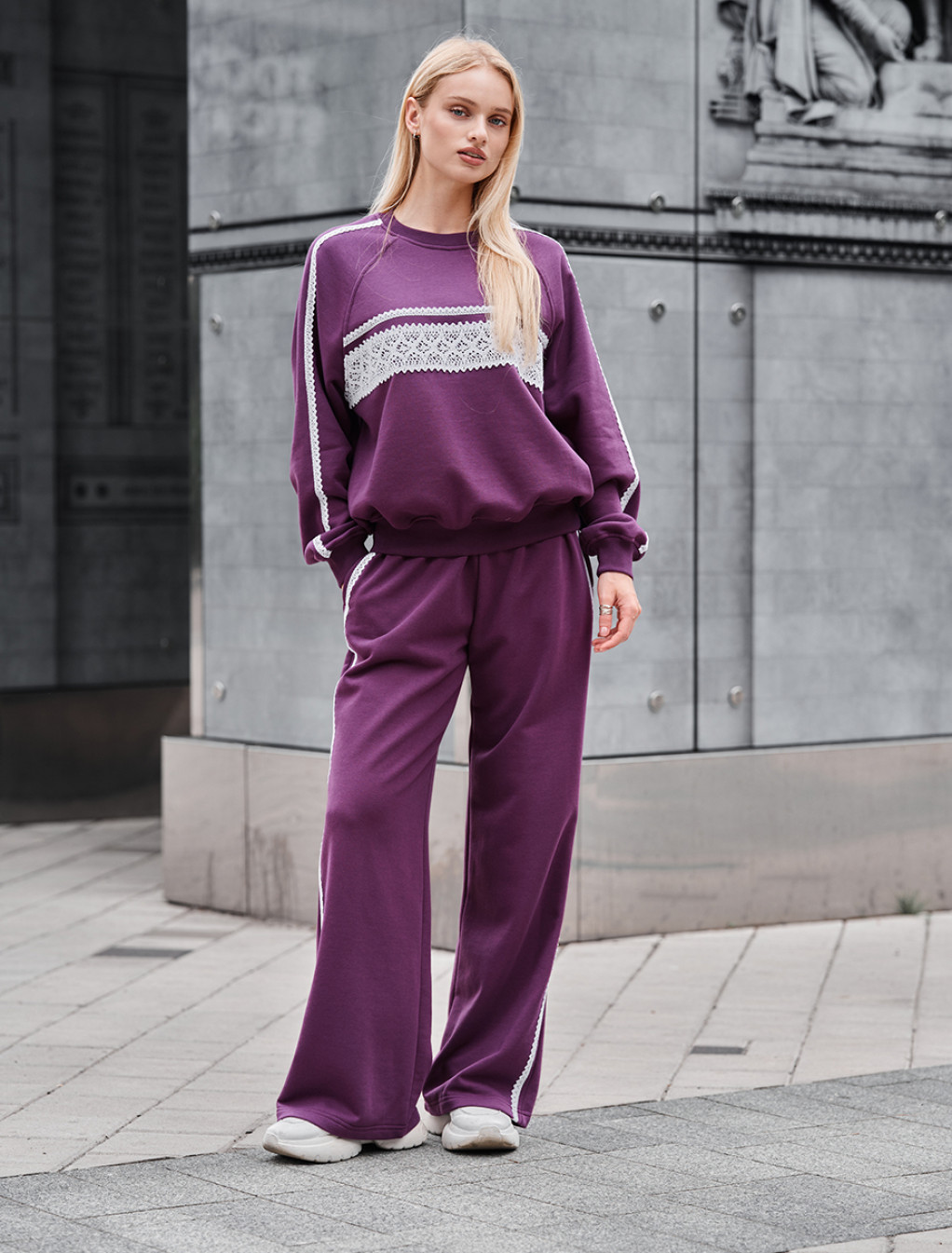 Costum de trening de damă Staff sel viola oversize