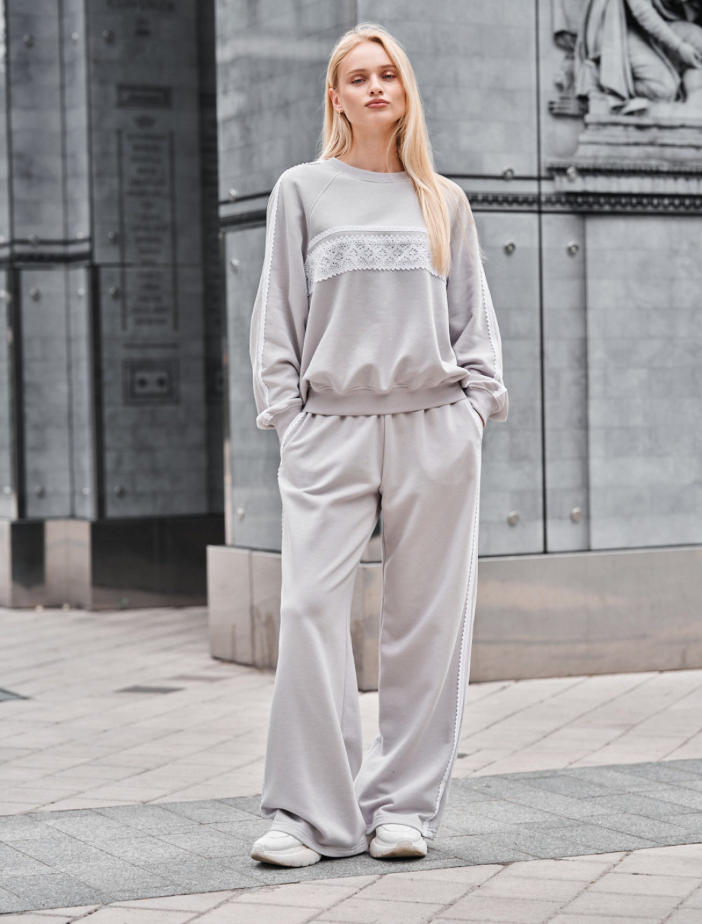Costum de trening de damă Staff sel gray oversize