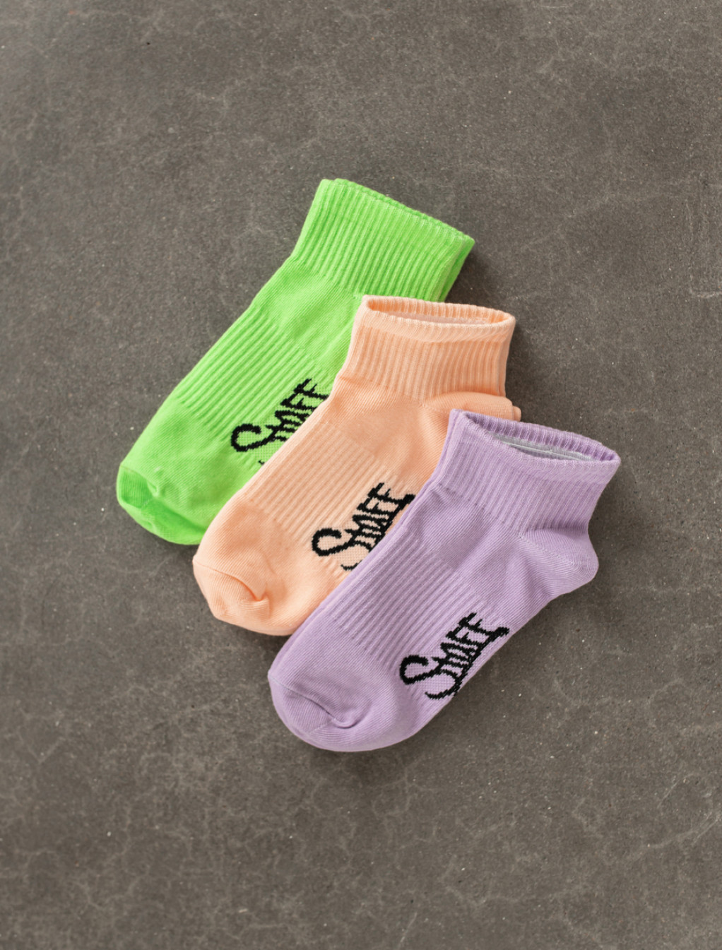 Șosete de damă Staff peach/violet/green 36-39 (trei perechi)