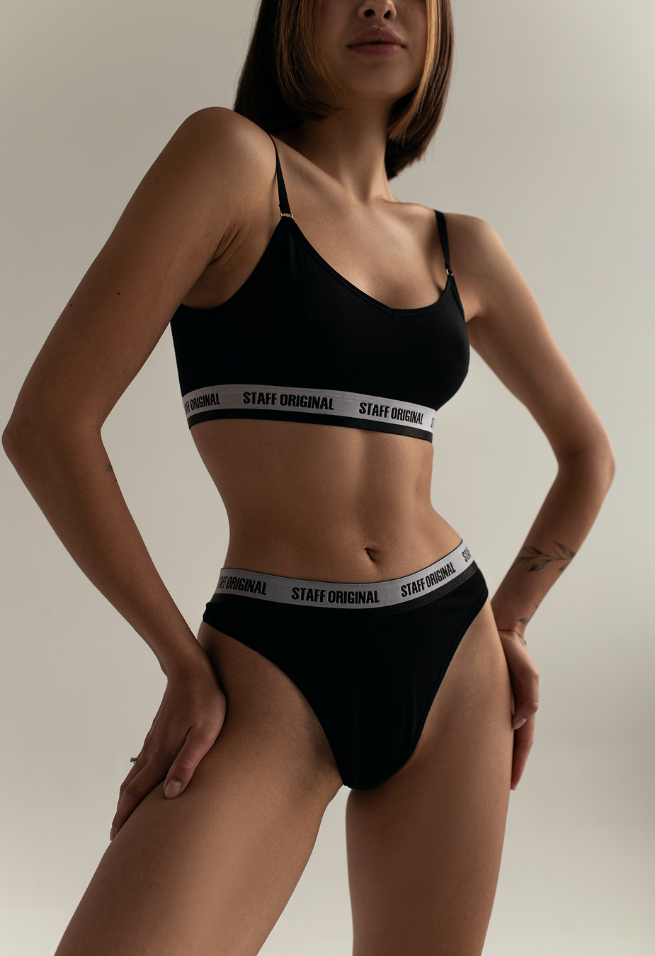 Sutien damă Staff nak logo black