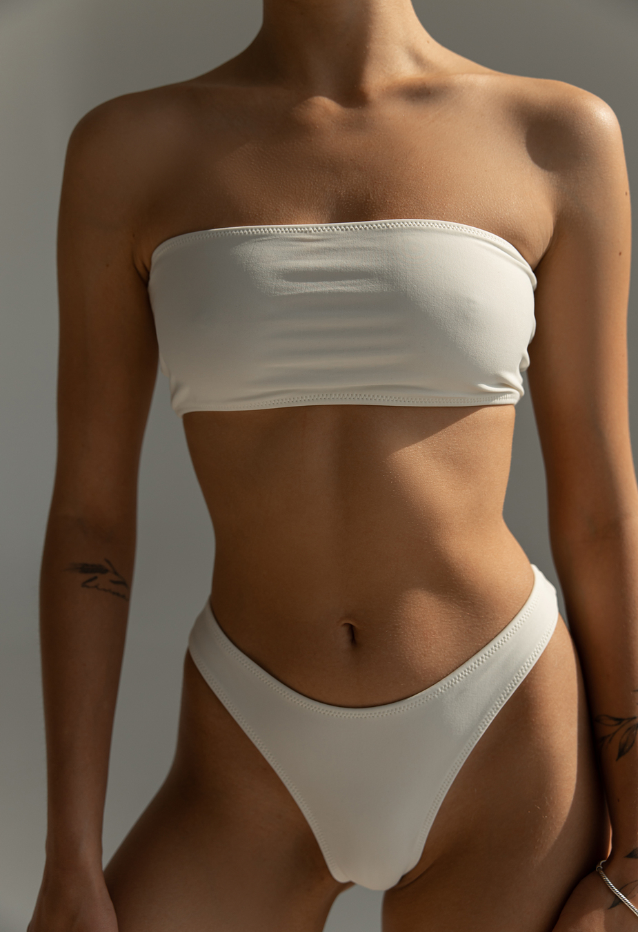 Costum de baie Staff iv wihte