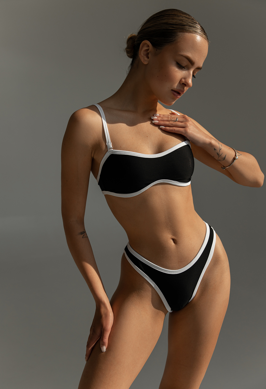 Costum de baie Staff sou black & white