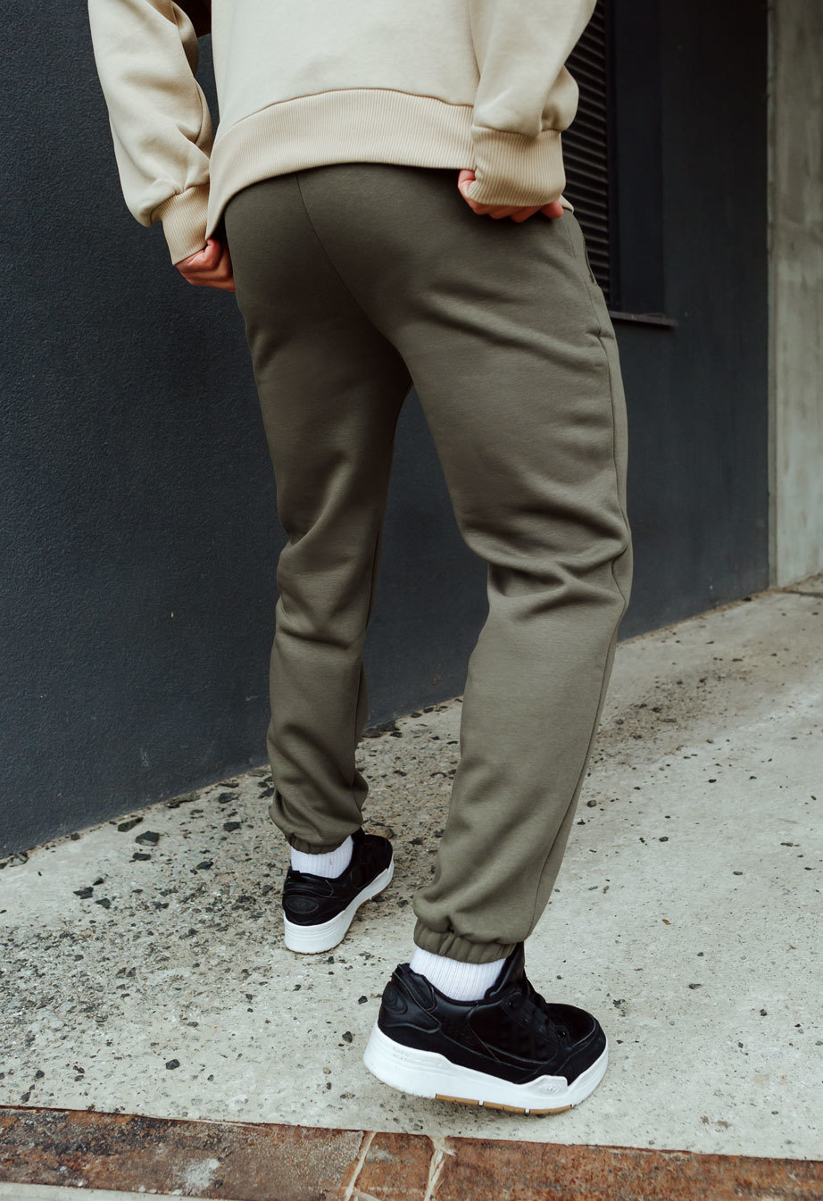 Pantaloni de trening Staff khaki fleece
