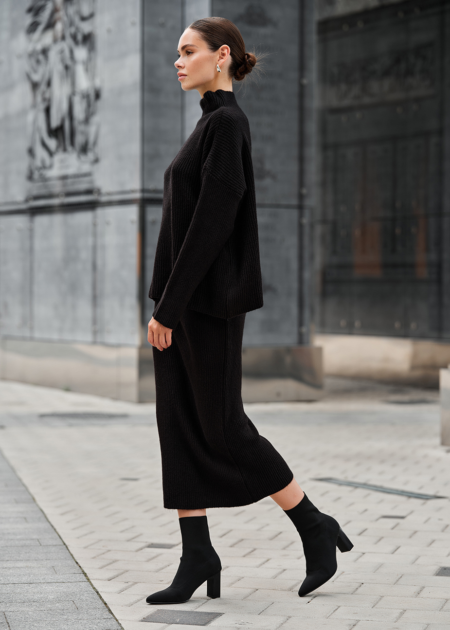 Costum tricotat de damă Staff soft black oversize