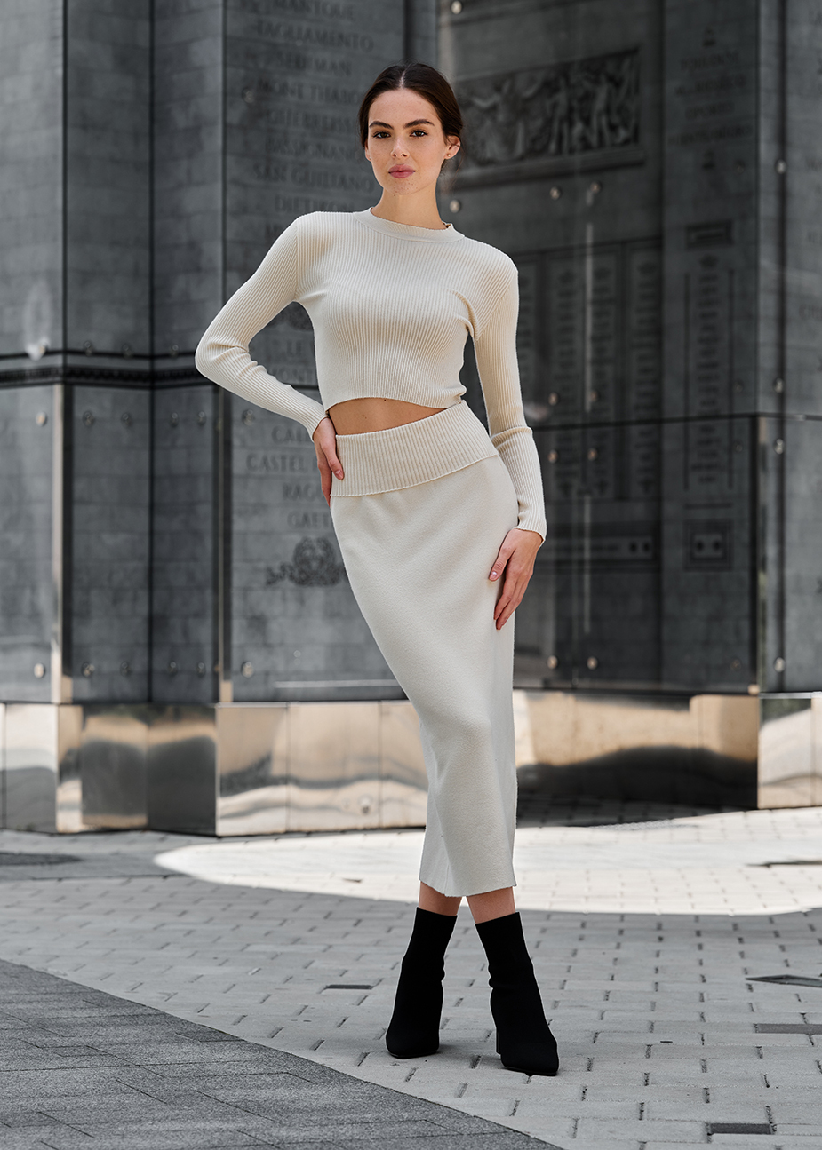 Costum tricotat de damă Staff beige
