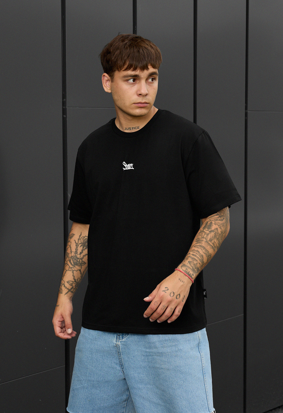 Tricou Staff black logo