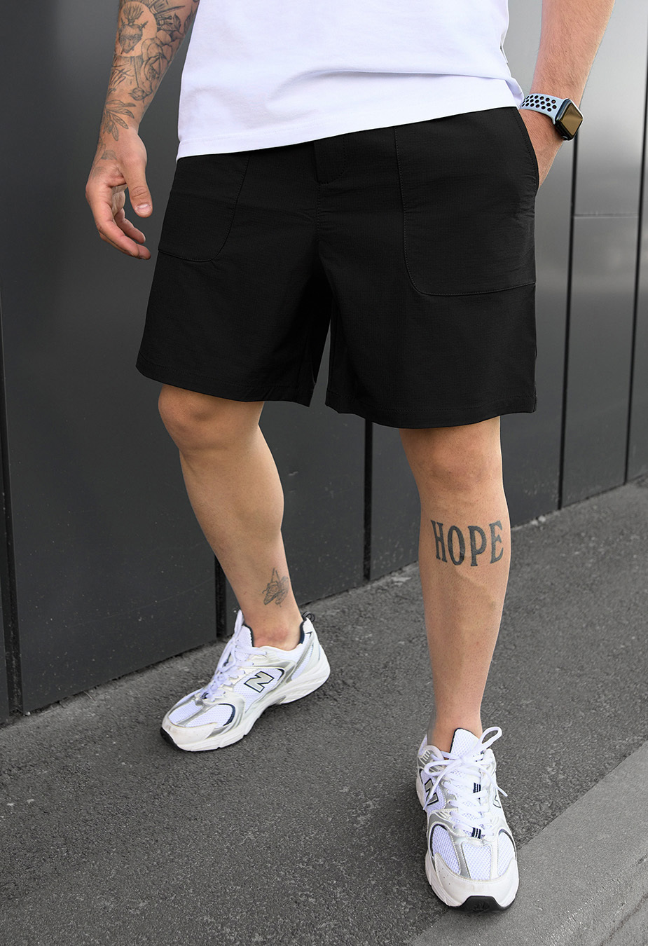 Pantaloni chinos scurți Staff mac black