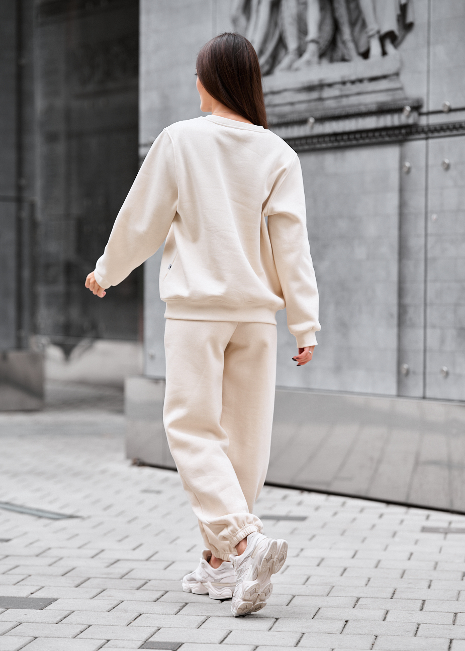 Costum de trening de damă Staff volu milk oversize fleece