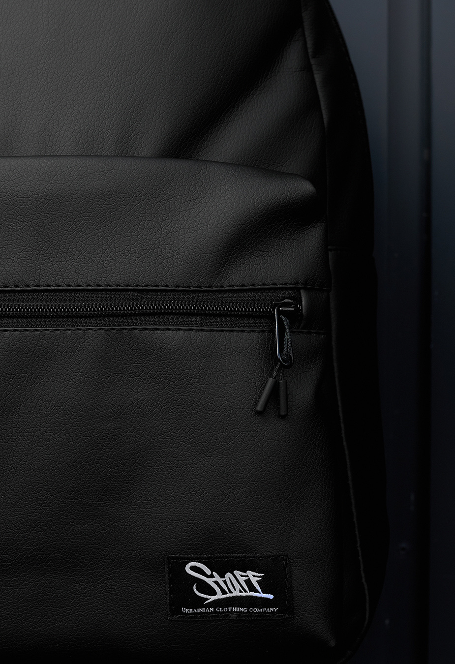 Rucsac Staff op 19L black leather