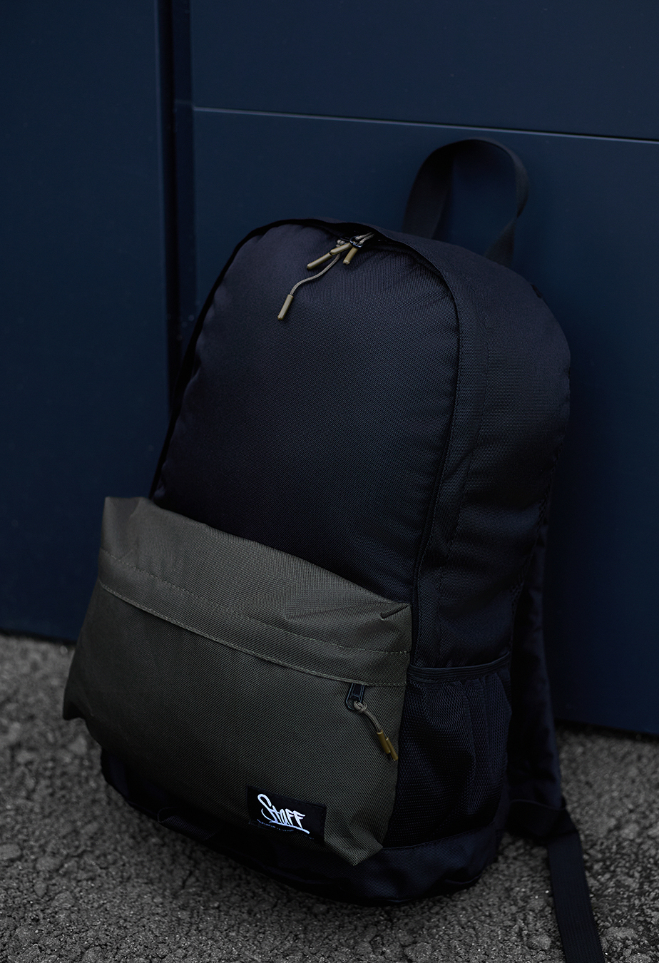Rucsac Staff 15L black & khaki