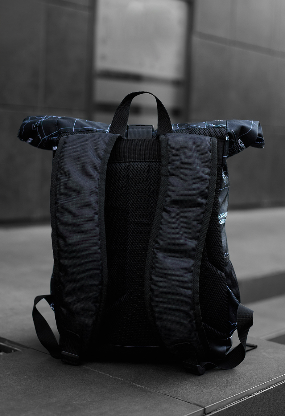 Rucsac Staff rolltop 22L geography