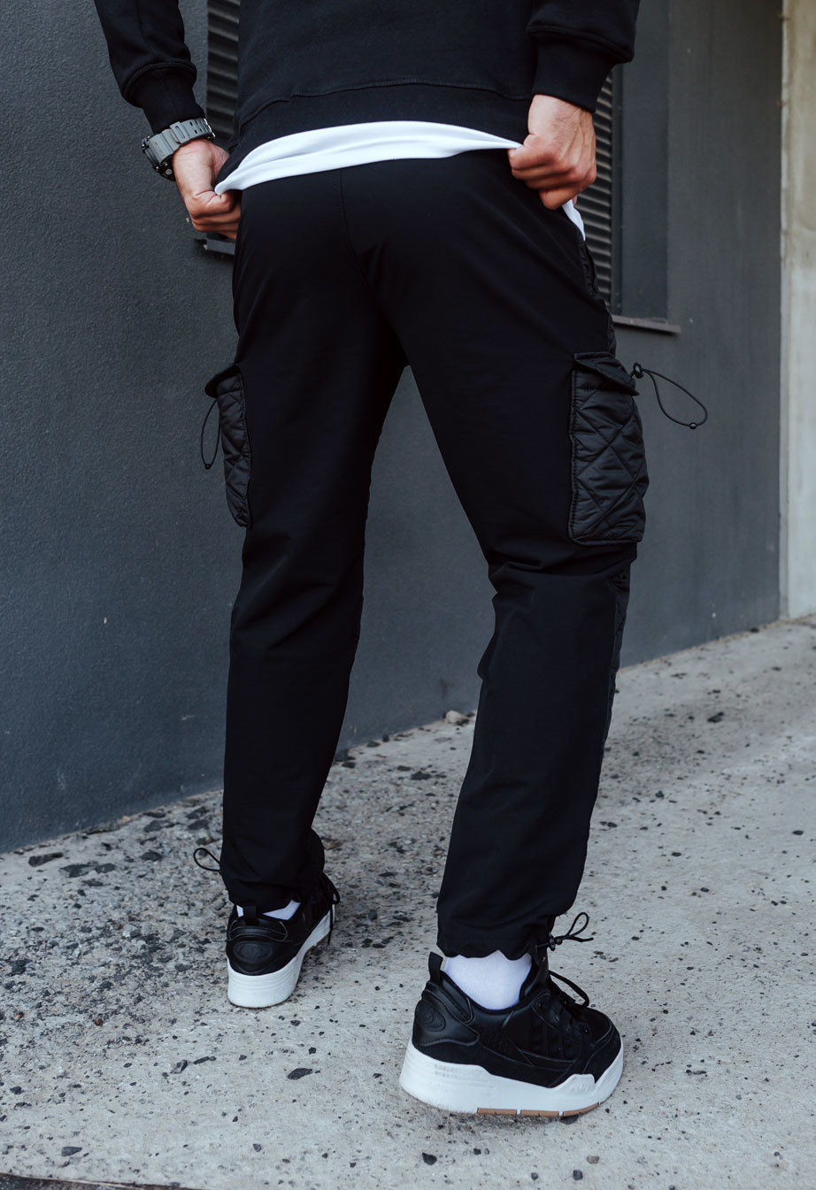 Pantaloni izolați Staff diamond black