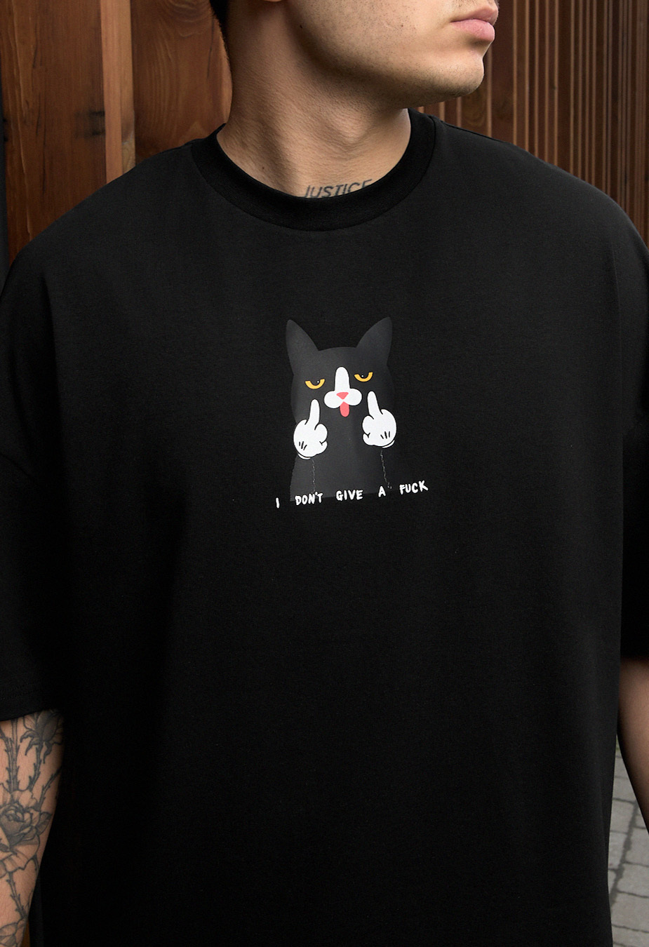 Tricou Staff don’t give oversize