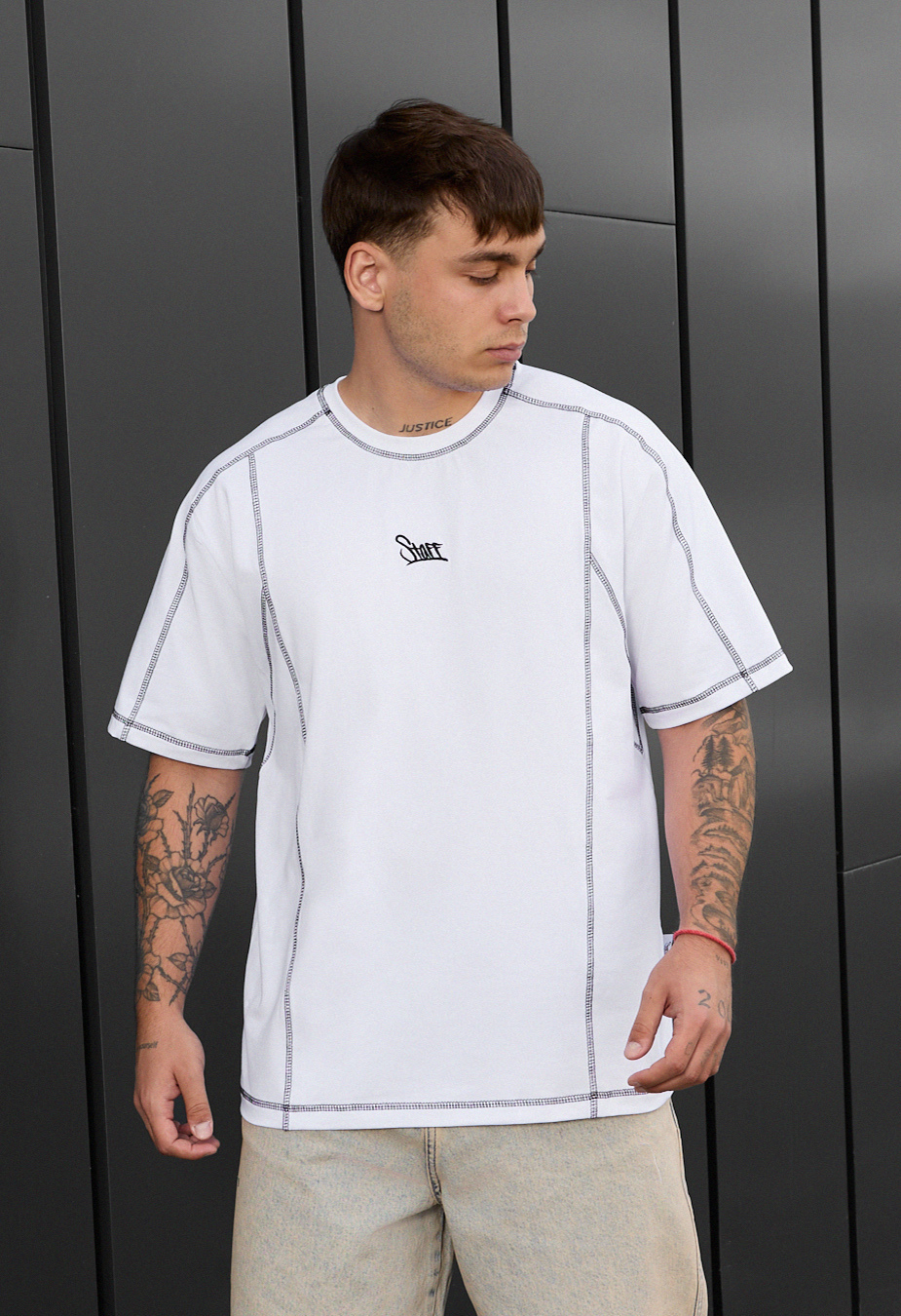 Tricou Staff white logo oversize