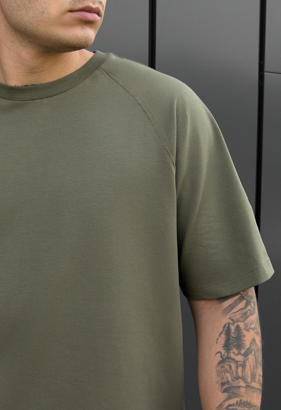 Tricou Staff reglan khaki