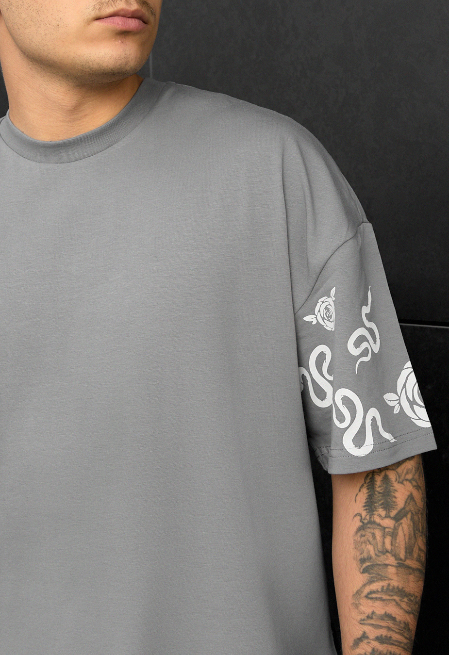 Tricou Staff snake & flower oversize