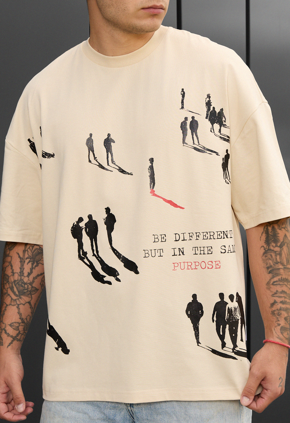 Tricou Staff be different oversize