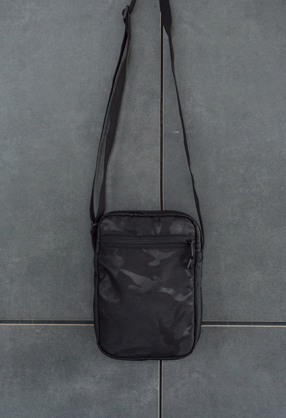 Geantă de umăr Staff black camo