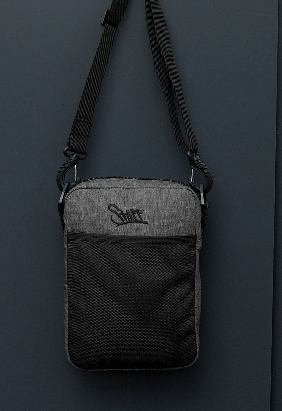 Geanta de umăr Staff mon black & gray