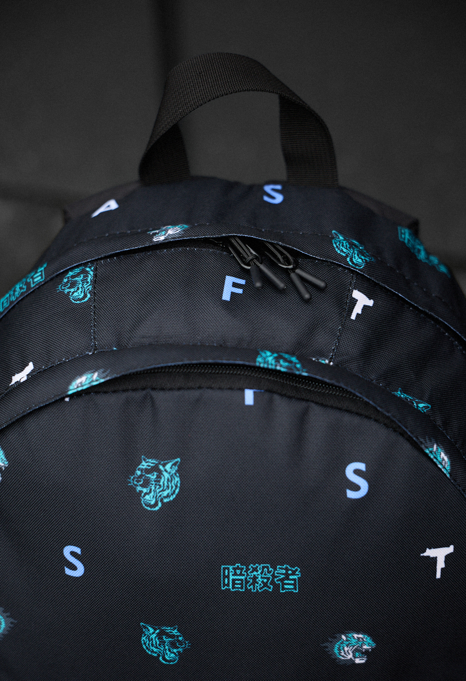 Rucsac Staff 18L letters