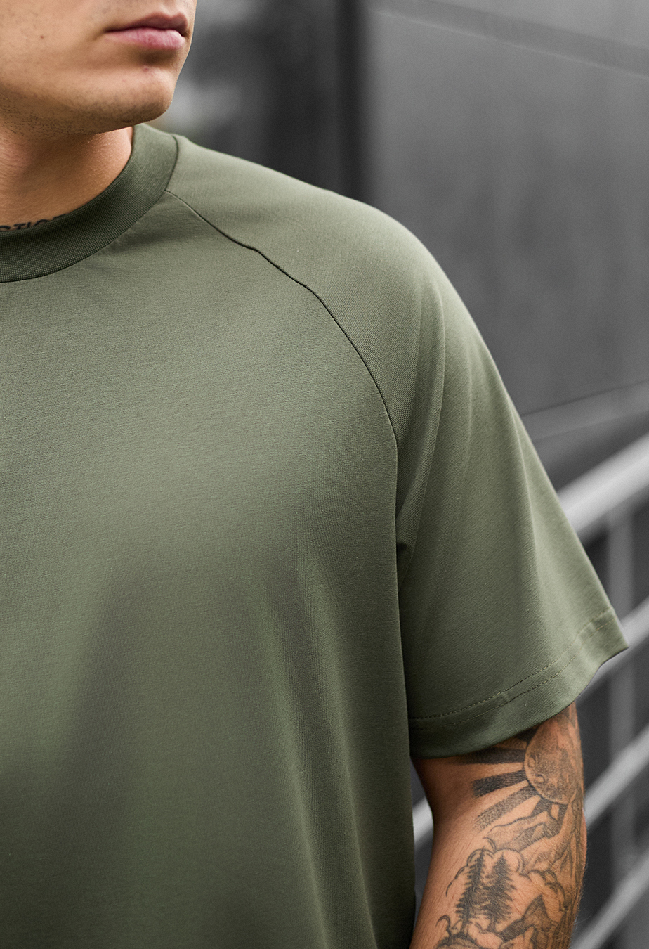 Tricou Staff khaki
