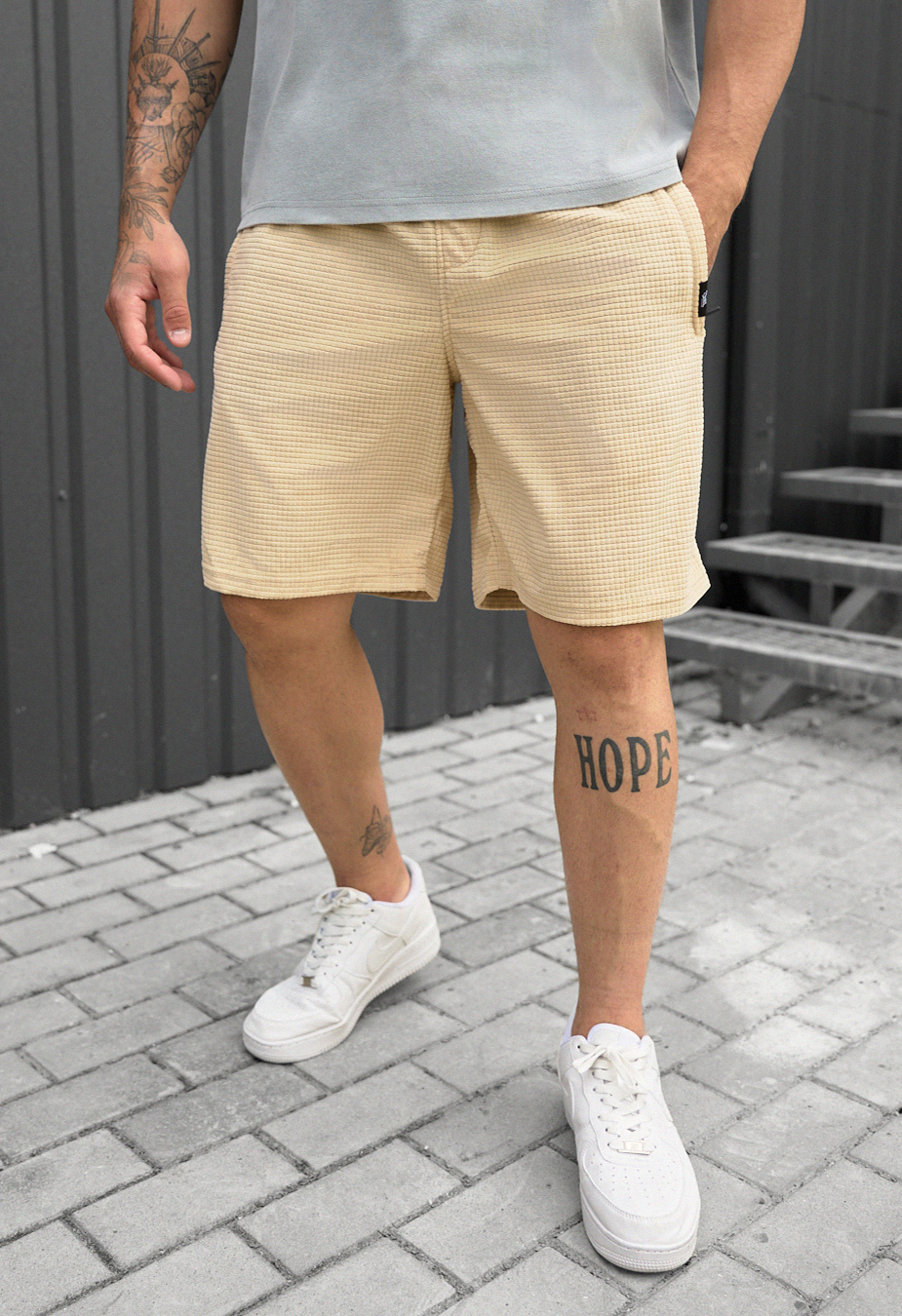 Pantaloni scurți tricotați Staff at beige