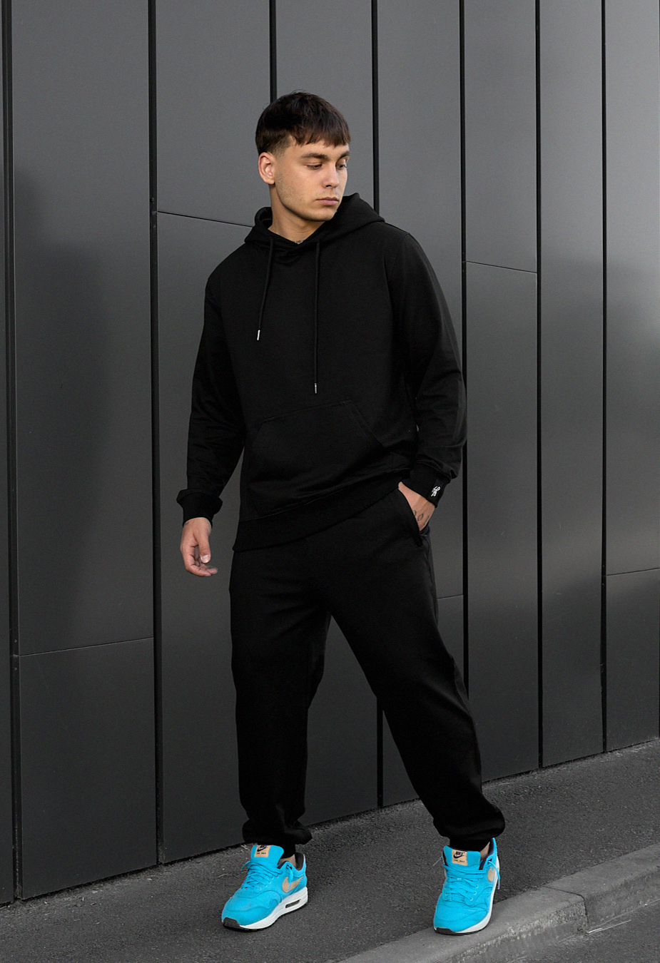 Costum de trening Staff hj black
