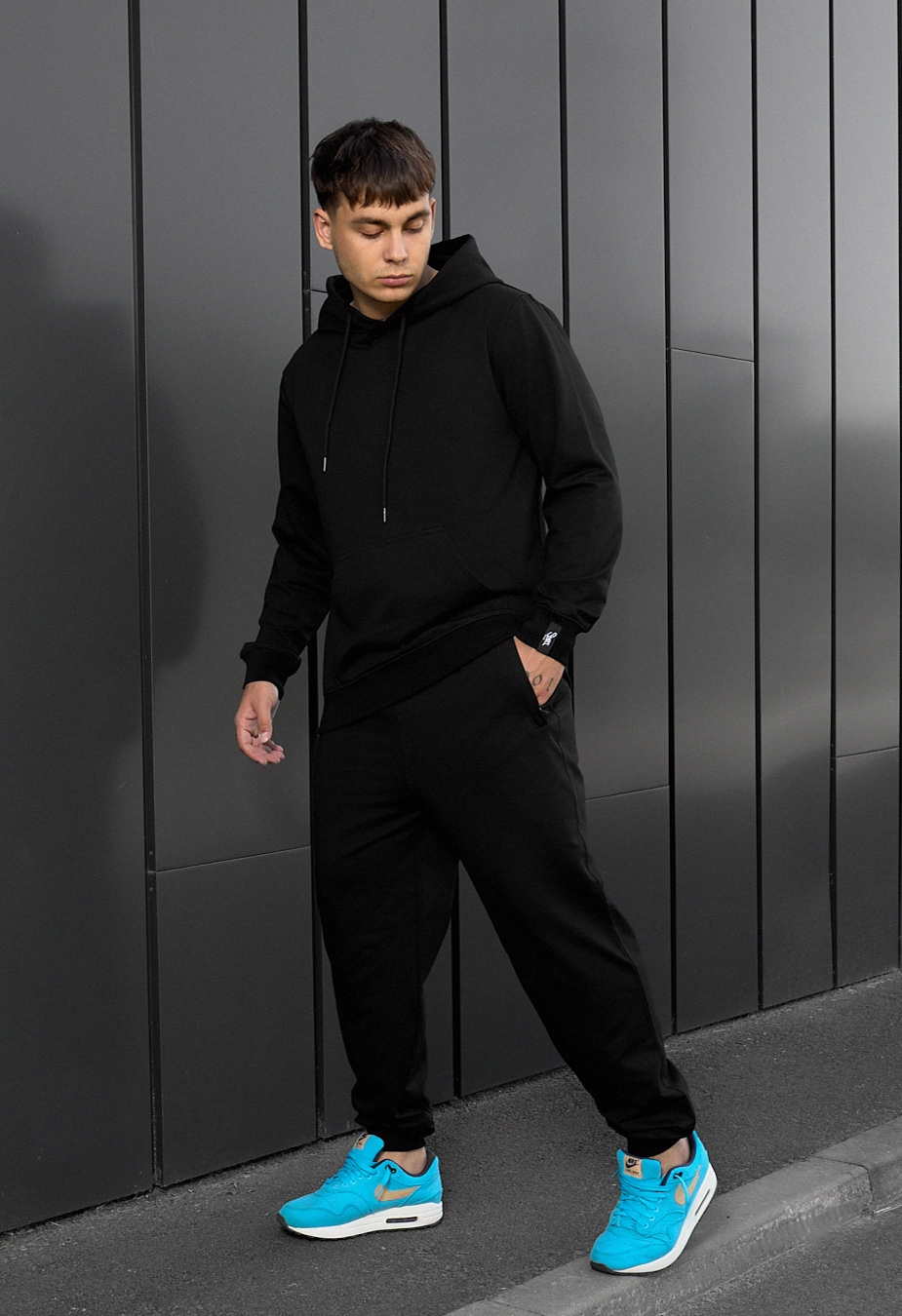 Costum de trening Staff hj black