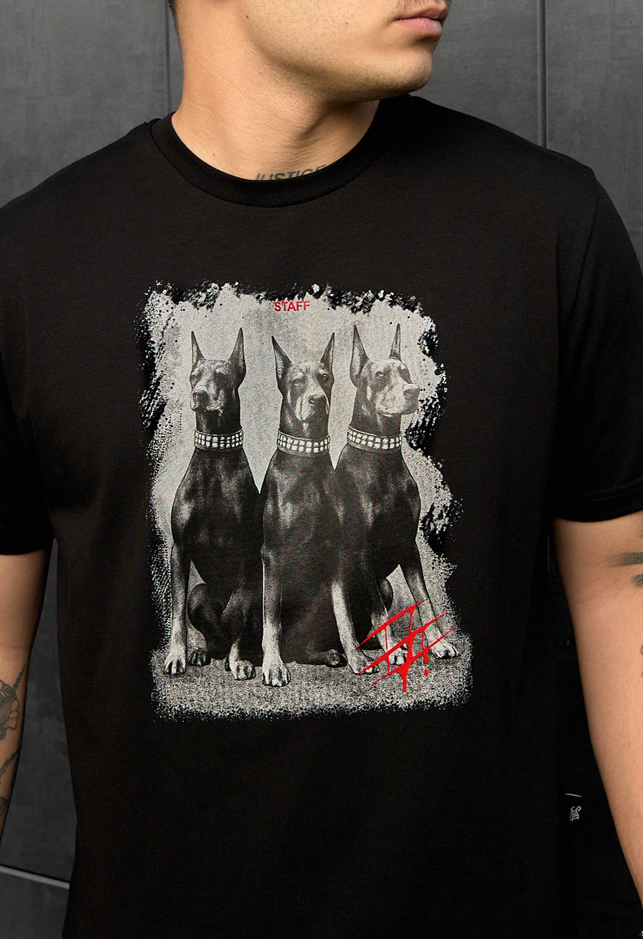 Tricou Staff dogs