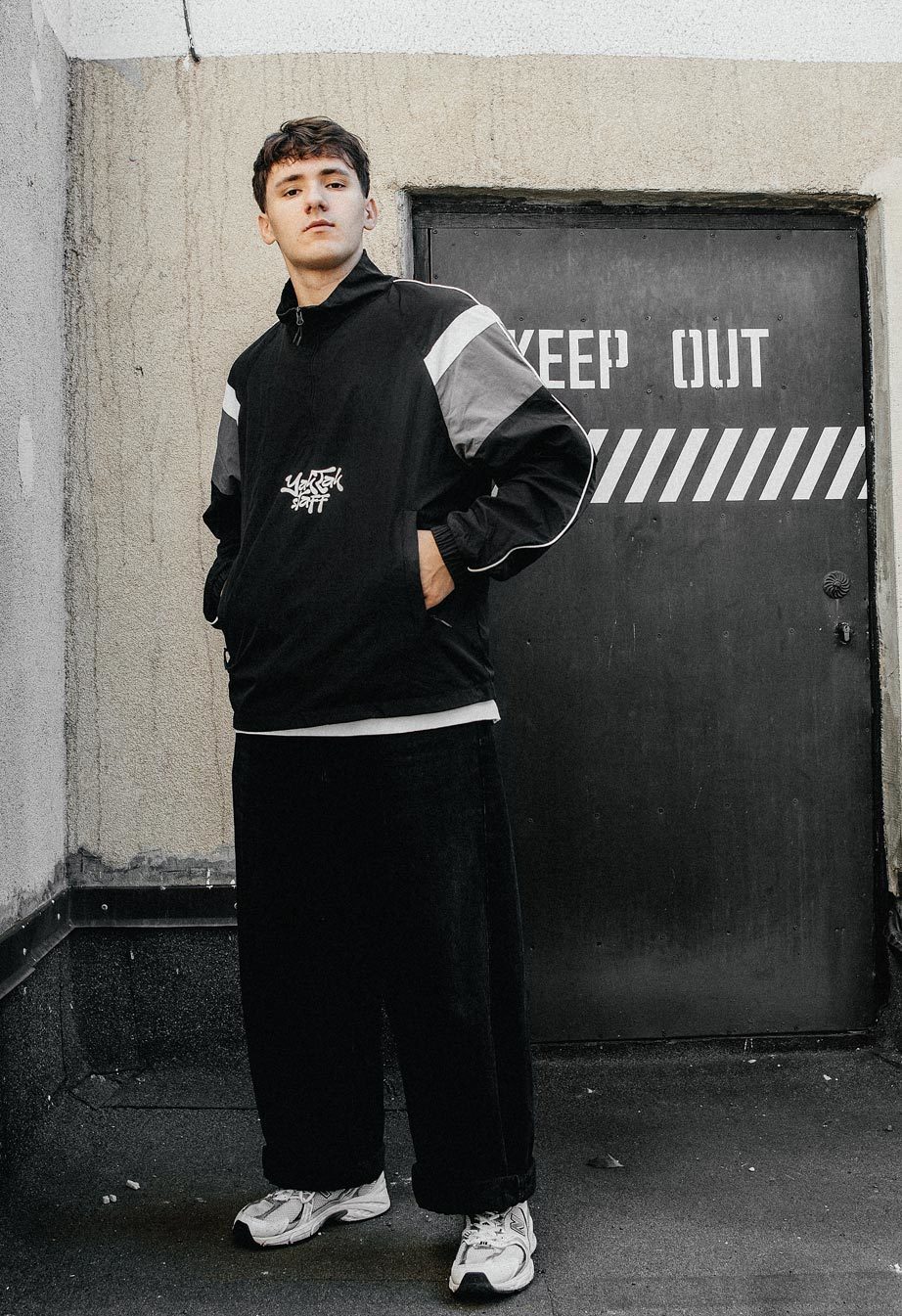 Hanorac unisex Staff x Yaktak oversize