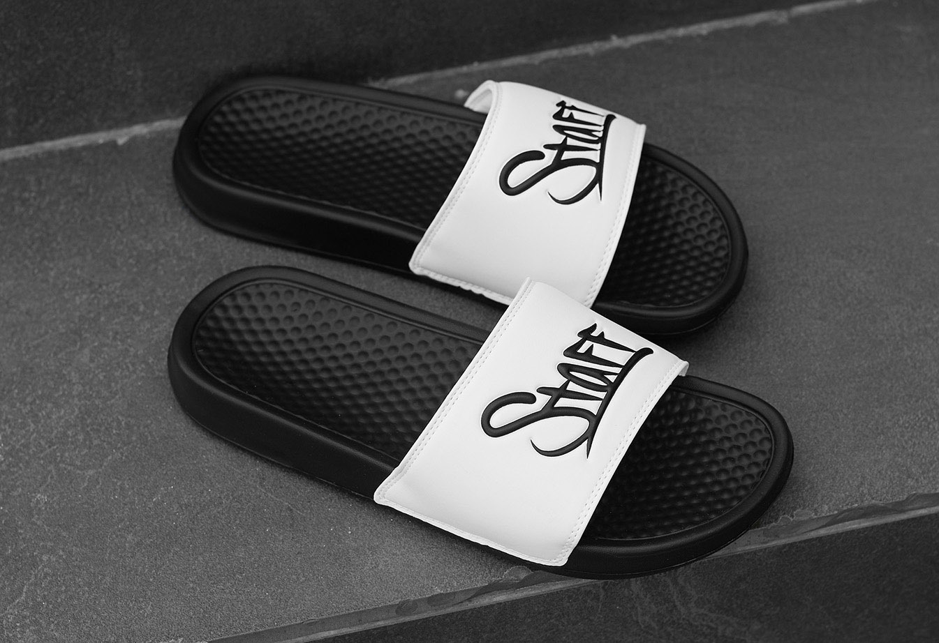 Papuci Staff white & black logo