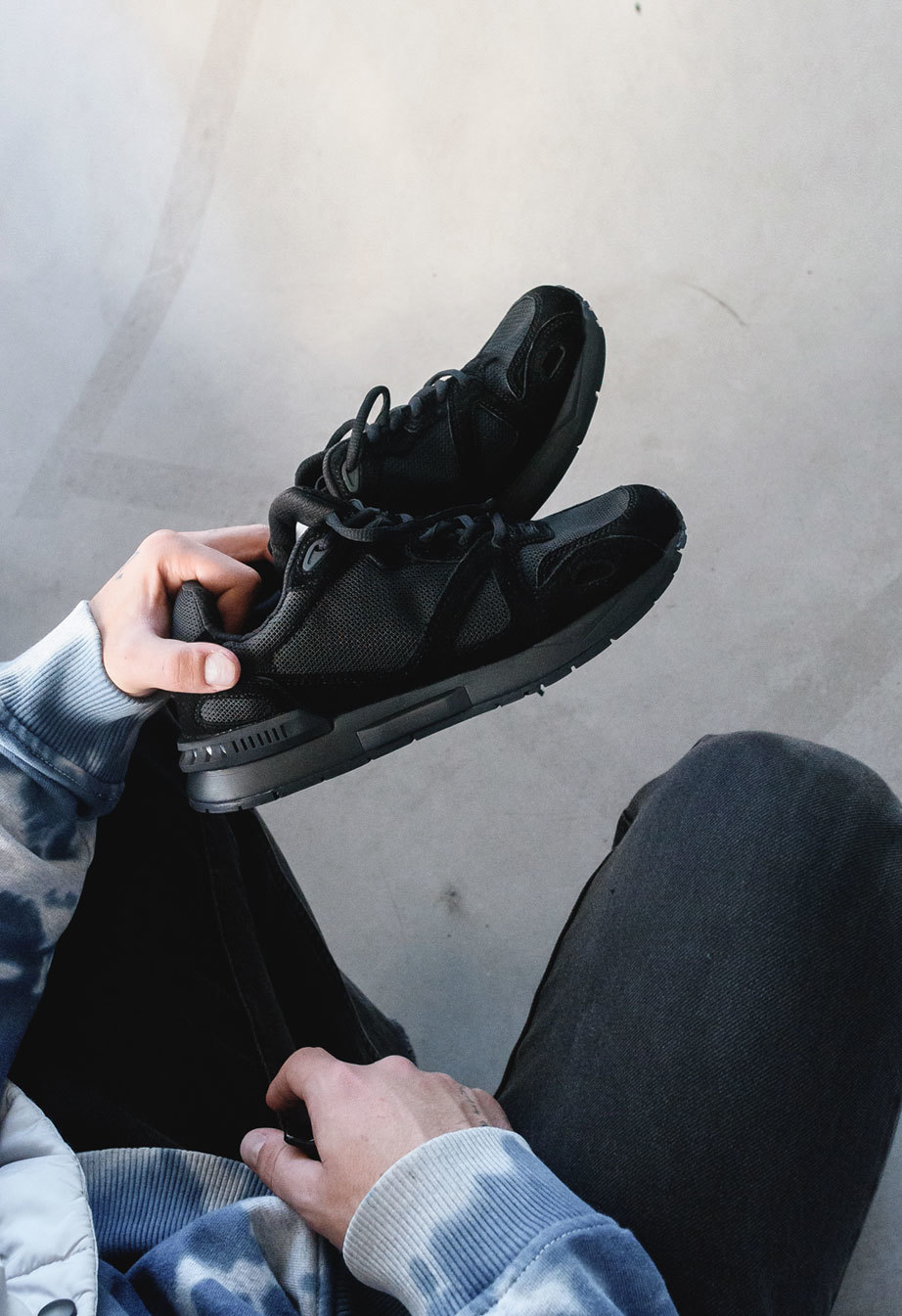 Adidași Staff all black