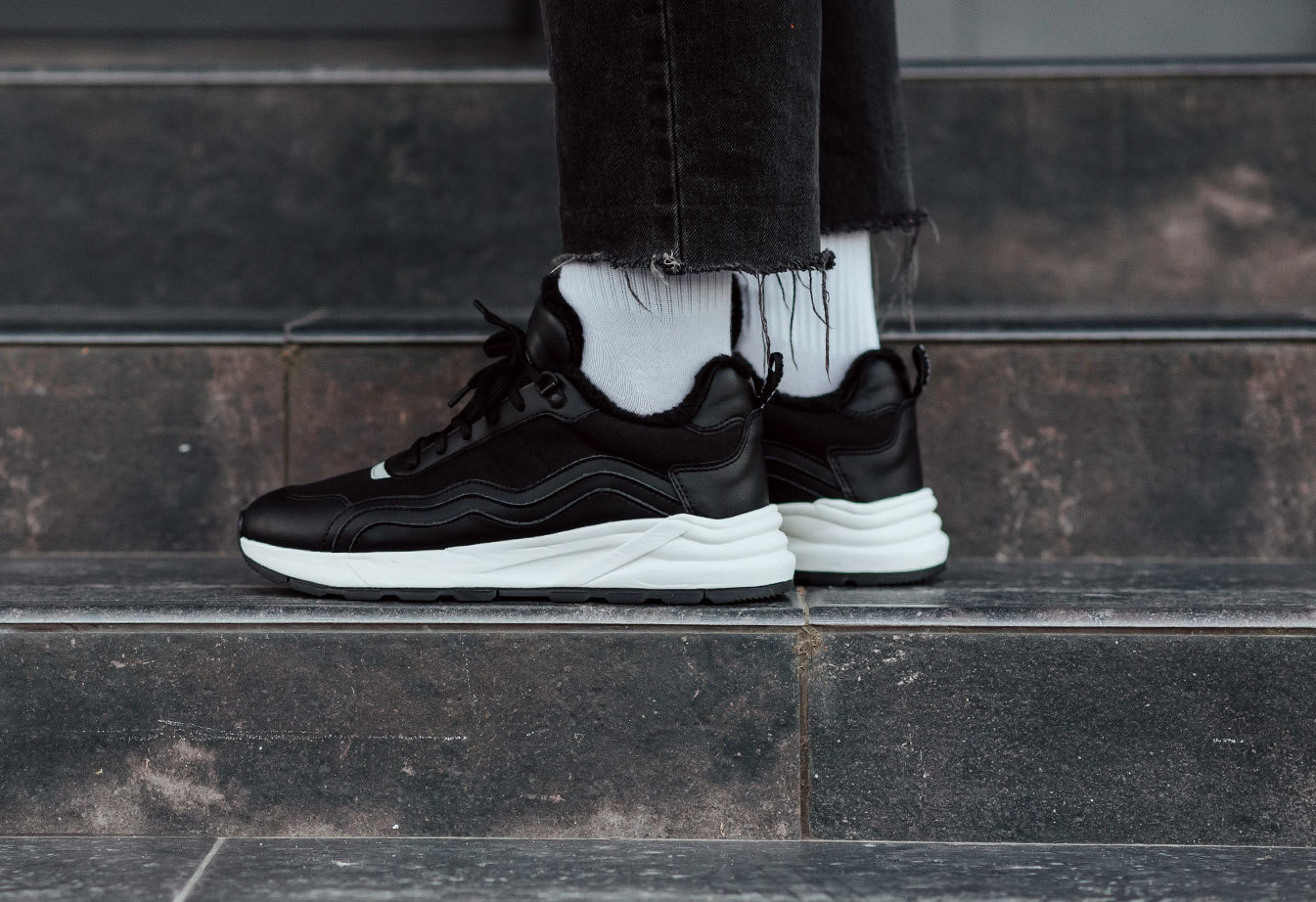 Zimowe buty Staff black (futro)