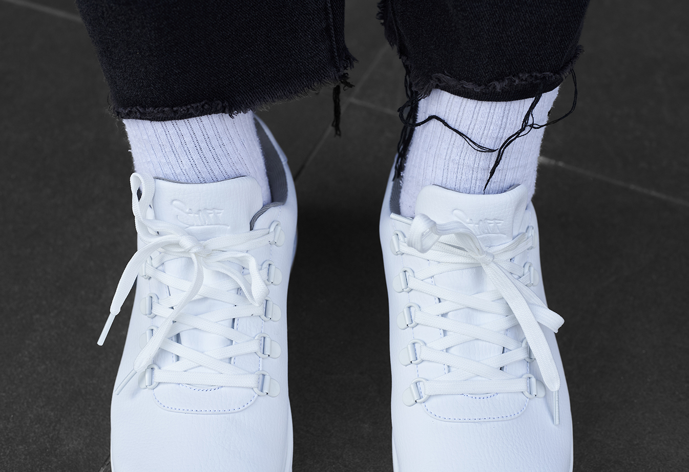 Adidași Staff all white
