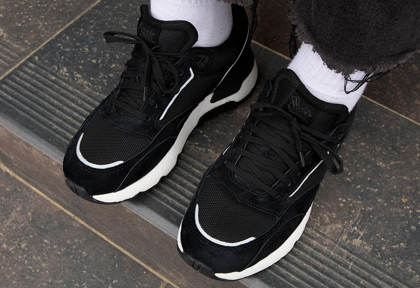 Adidași Staff black reflective