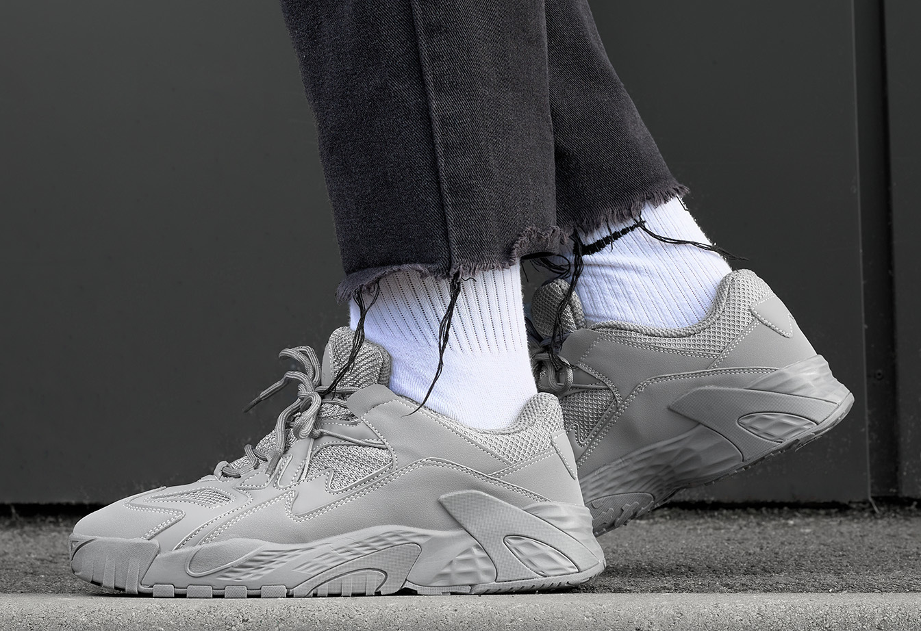 Adidași Staff gray reflective