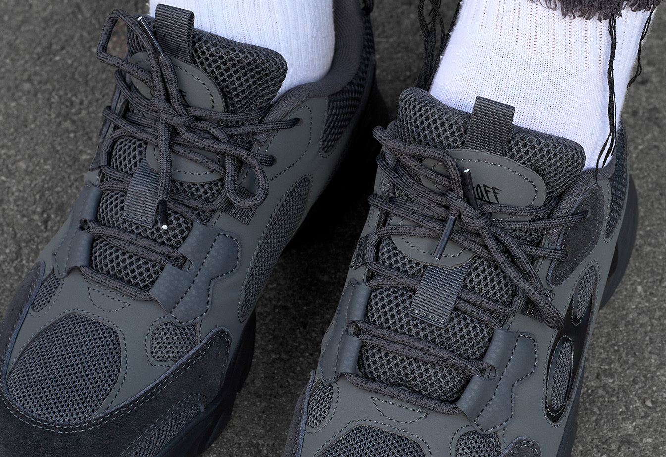 Adidași Staff dark gray