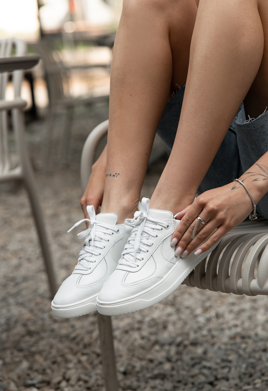 Adidași de damă Staff white