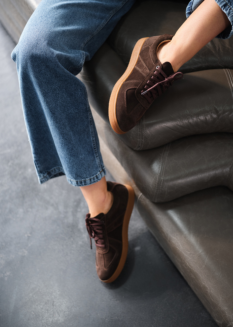 Adidași de damă Staff brown