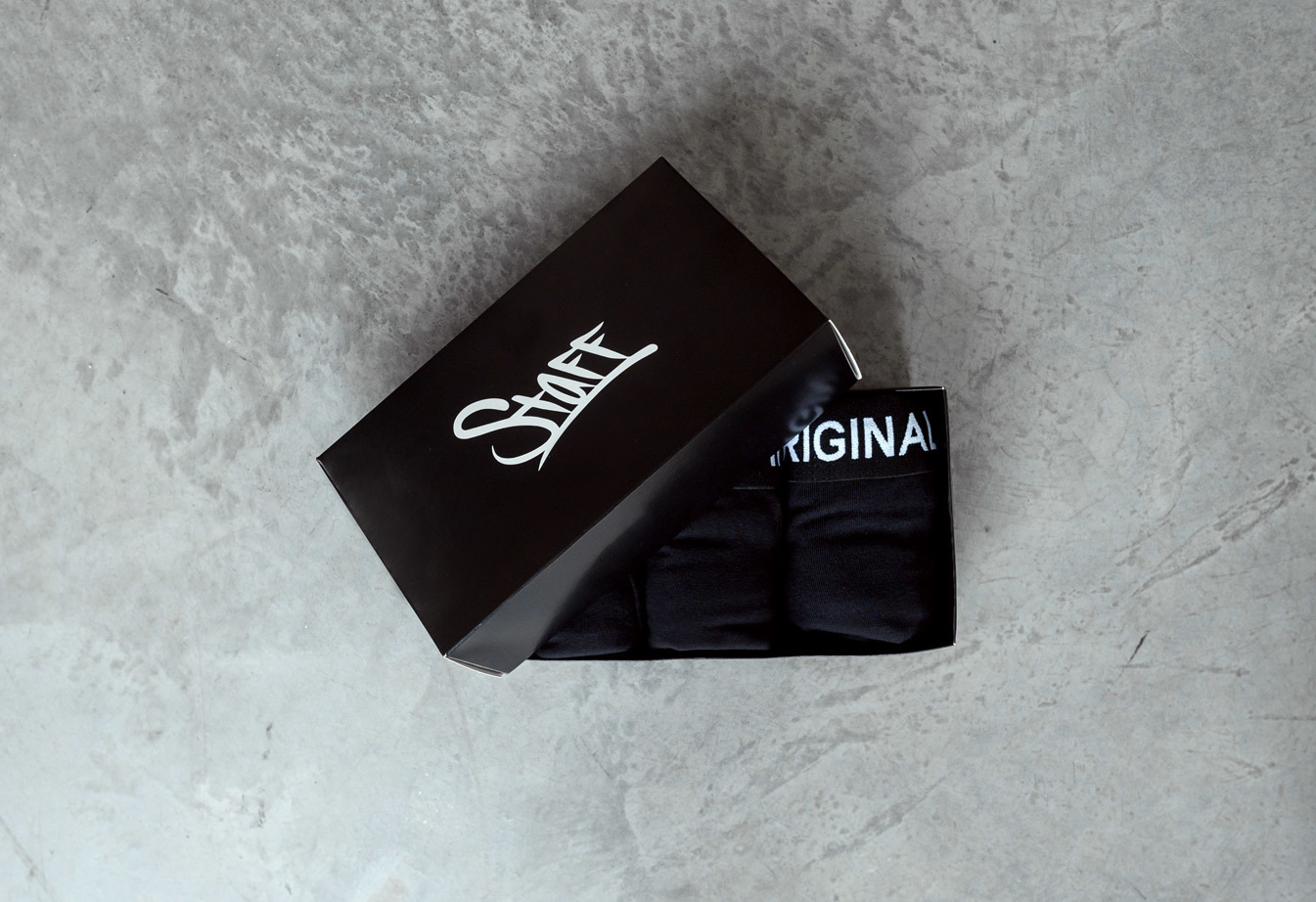 Труси Staff black