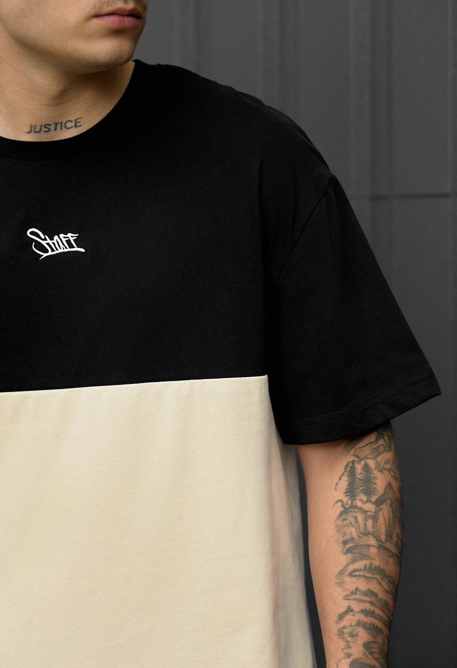 Tricou Staff black & milk logo oversize
