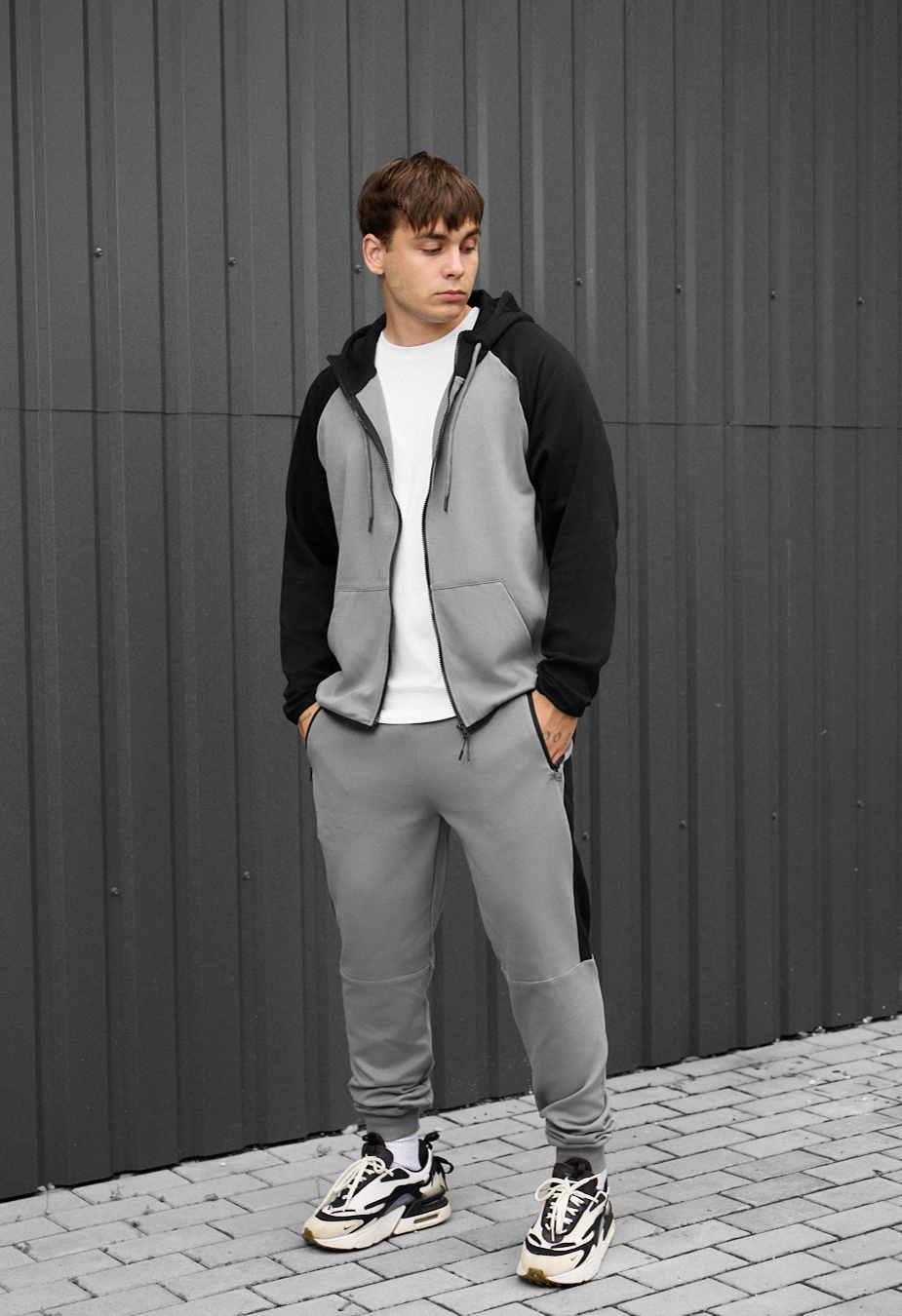 Costum de trening Staff evi gray & black2