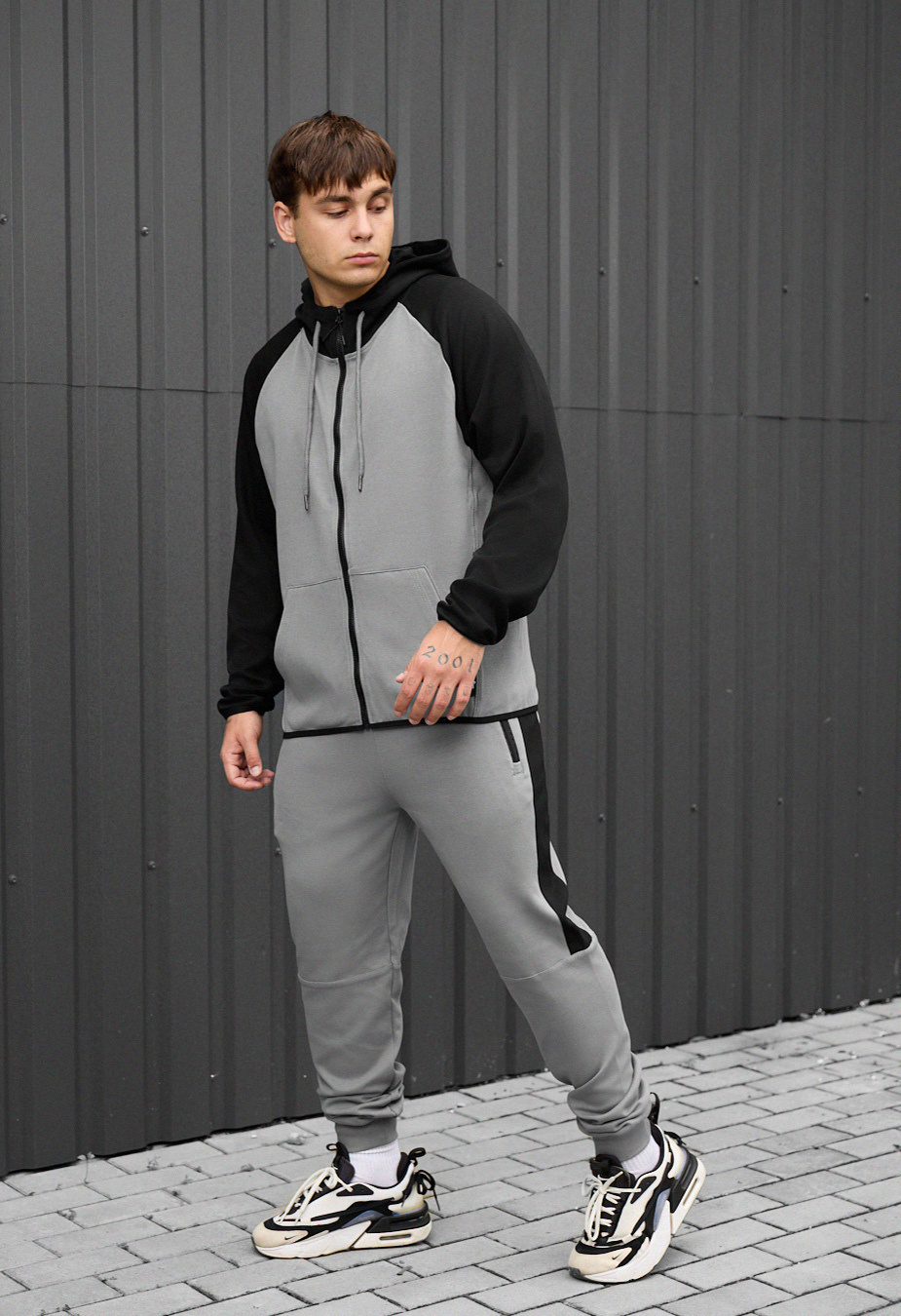 Costum de trening Staff evi gray & black2