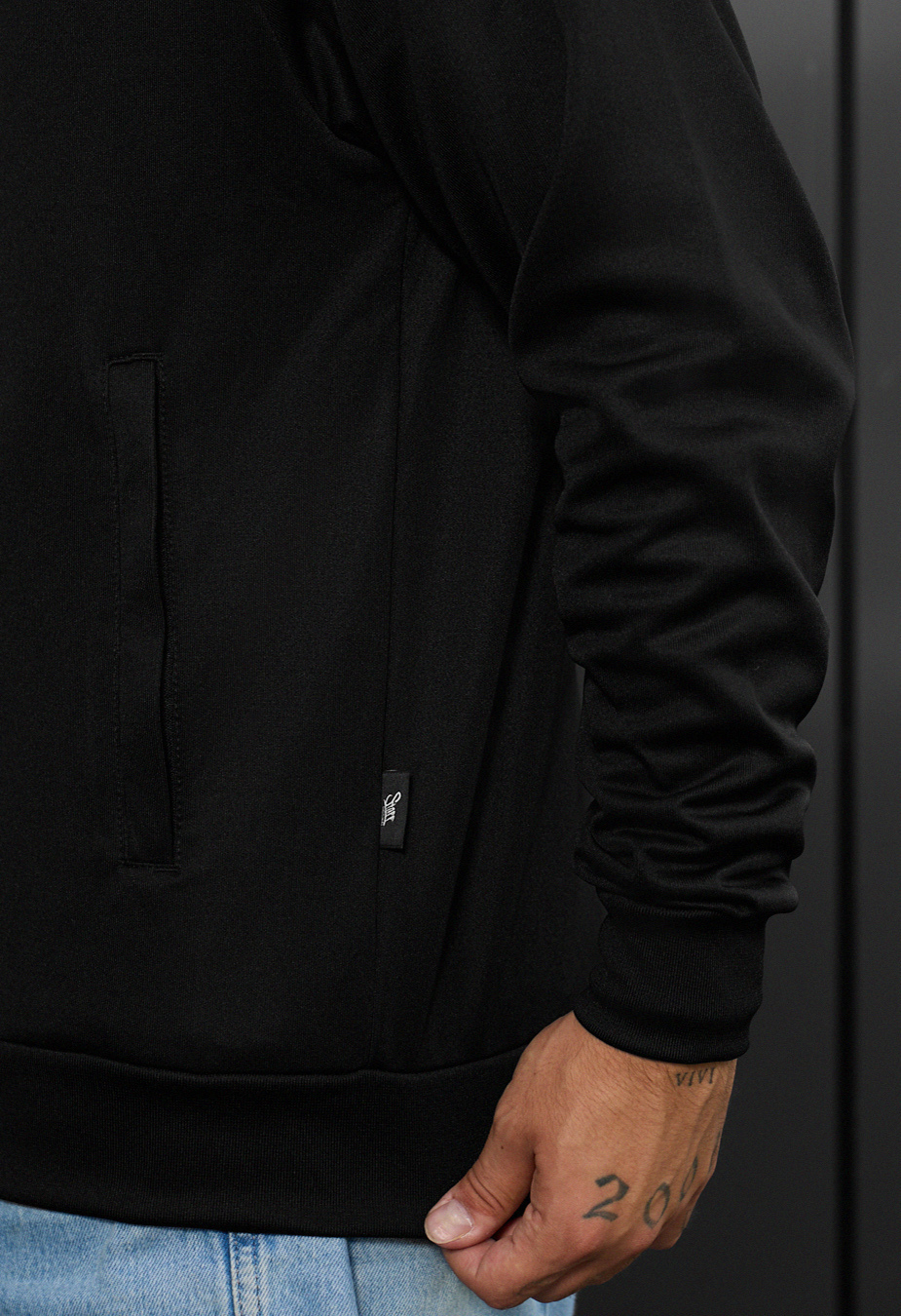Bluză cu fermoar Staff all black
