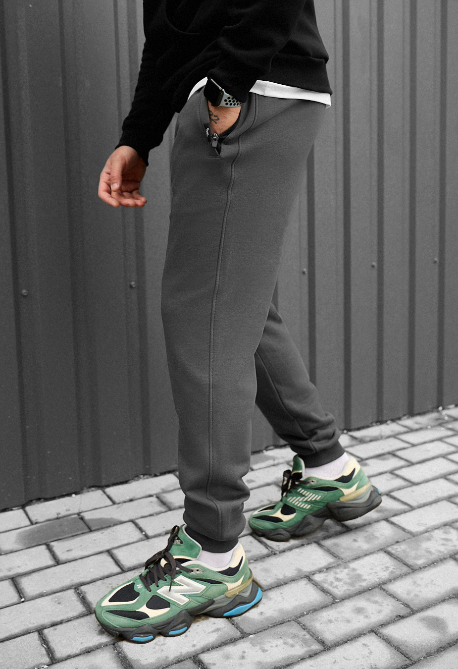 Pantaloni de trening Staff ho dark gray