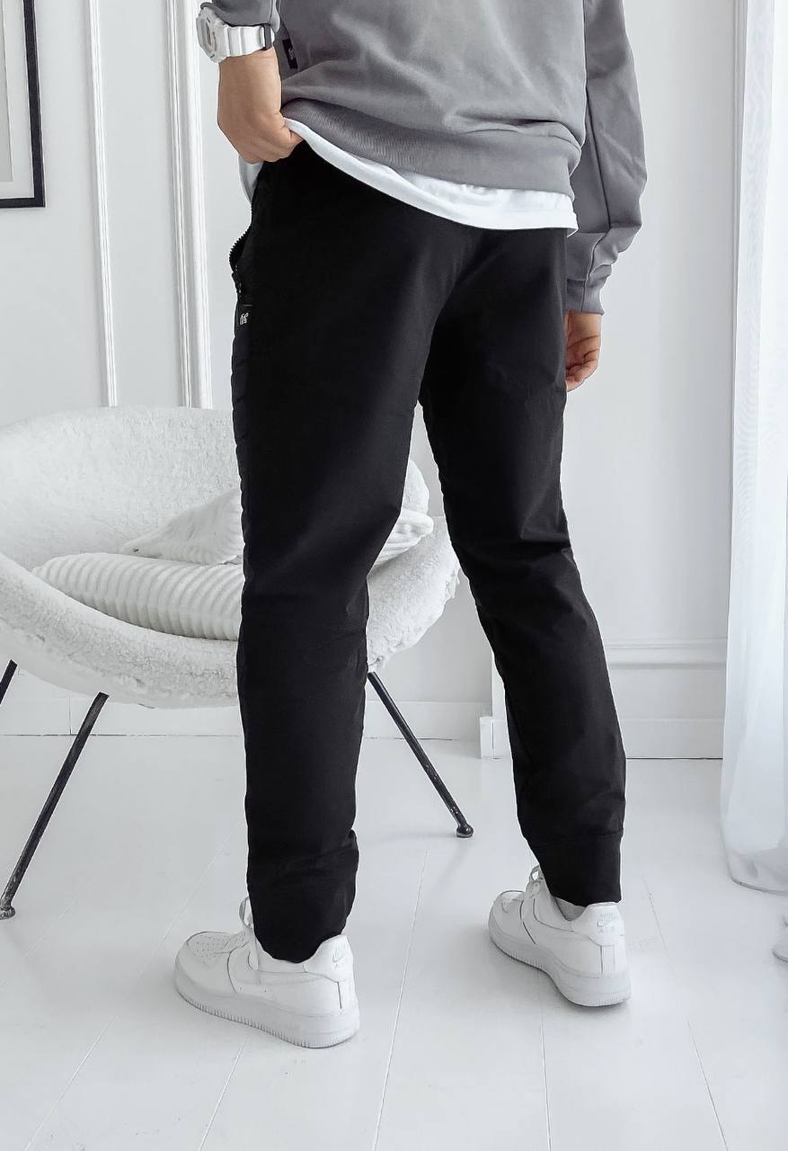 Pantaloni izolați Staff ap black
