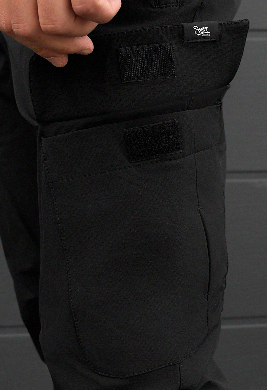 Pantaloni Staff cargo tam black